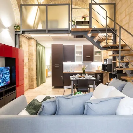 Guesthost - Stazione & Politecnico Stylish With Netflix דירה בארי