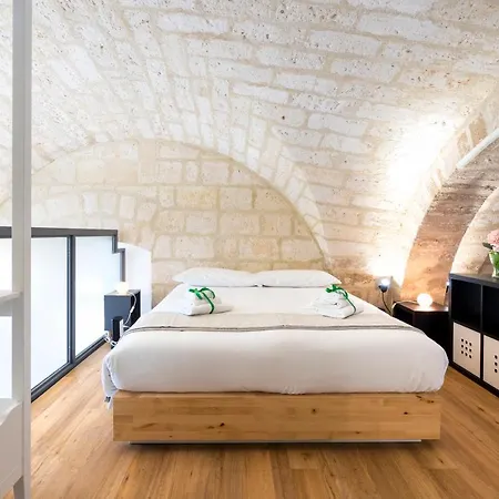 Guesthost - Stazione & Politecnico Stylish With Netflix Appartement *