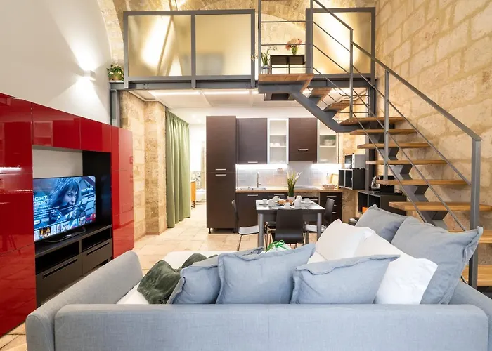 Guesthost - Stazione & Politecnico Stylish With Netflix Апартаменты Бари