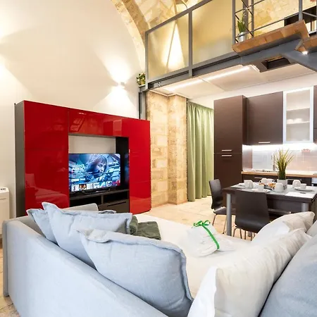 Stazione & Politecnico Stylish With Netflix Bari