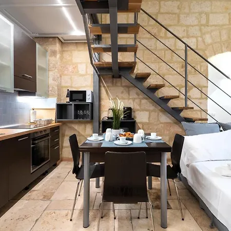 Apartman Guesthost - Stazione & Politecnico Stylish With Netflix *