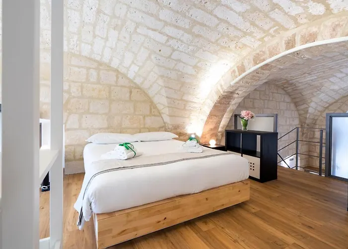 Guesthost - Stazione & Politecnico Stylish With Netflix Appartement *